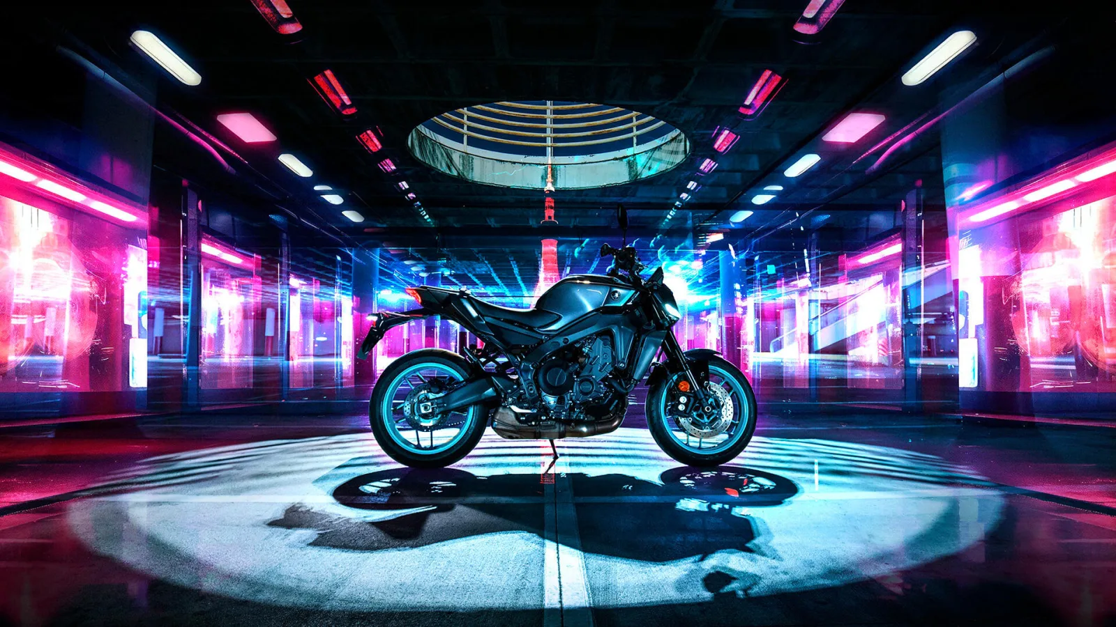 Yamaha MT-09 2024 • 8.900 km