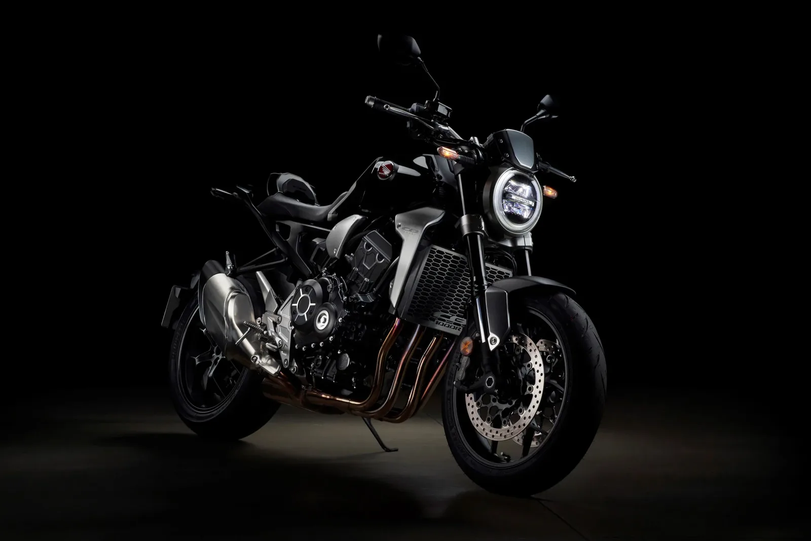 Honda CB1000R 2024 • 12.870 km